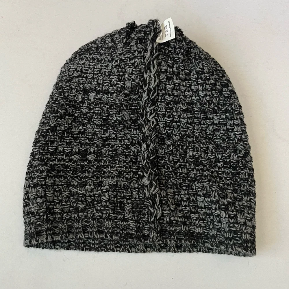 Pure Barre Black & Heather Gray Winter Pom Pom Hat Women's One Size